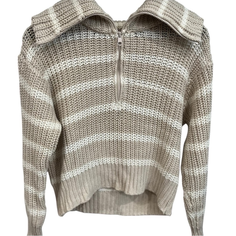 American Eagle Outfitters Beige and White Striped Turtleneck Sweater